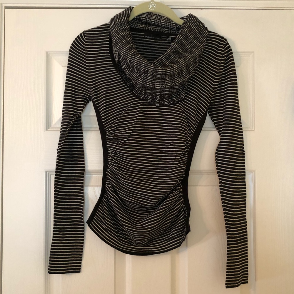 Victoria’s Secret Top